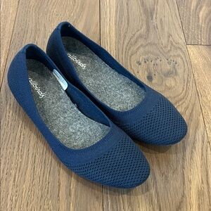 Allbirds Women's Tree Breezer Navy Blue Knit Flats